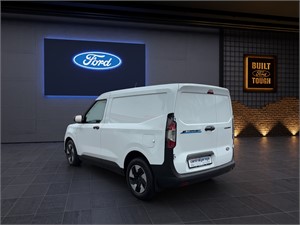Ford E-Transit Courier