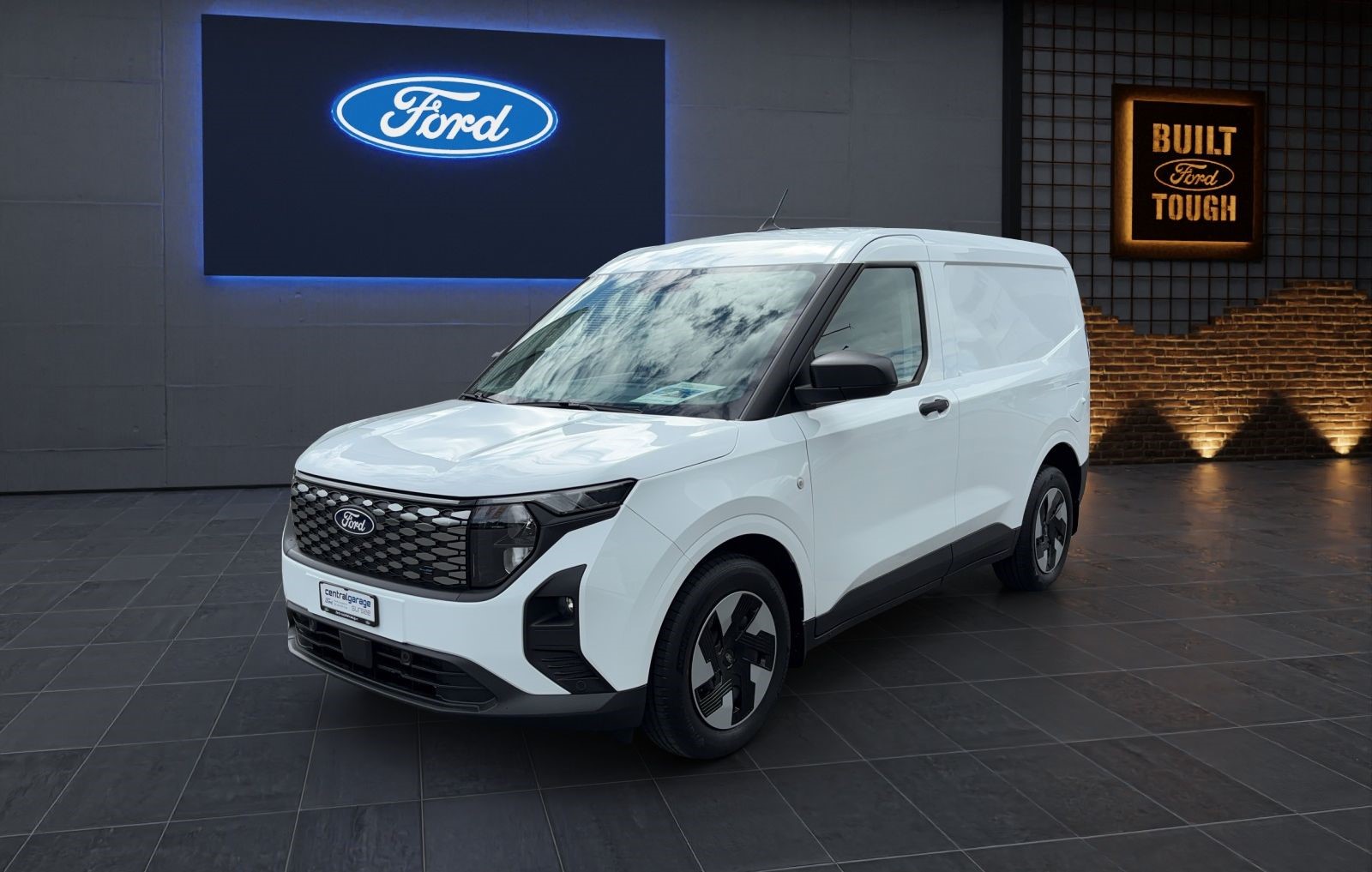 Ford E-Transit Courier
